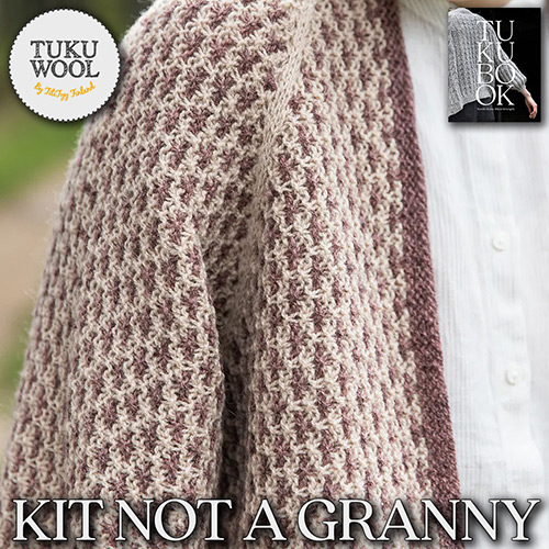 km363 Kit Not a Granny with Tukuwool - Taglie km363 Kit Not a Granny with Tukuwool - Taglie