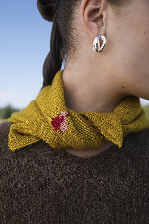 pb79: Wallflower Scarf