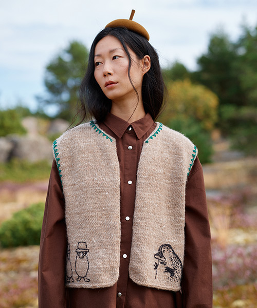 pb85: Gentle Creatures pb85: Gentle Creatures